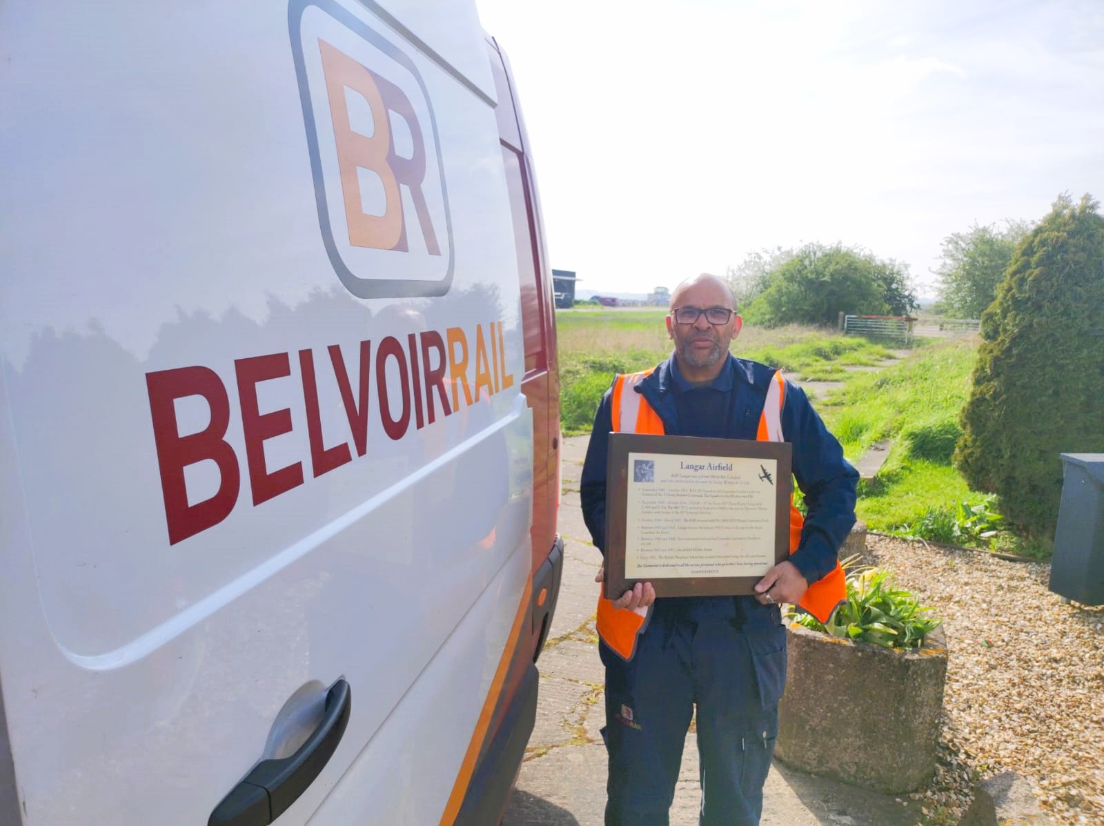 Belvoir Rail Restores Community War Memorial